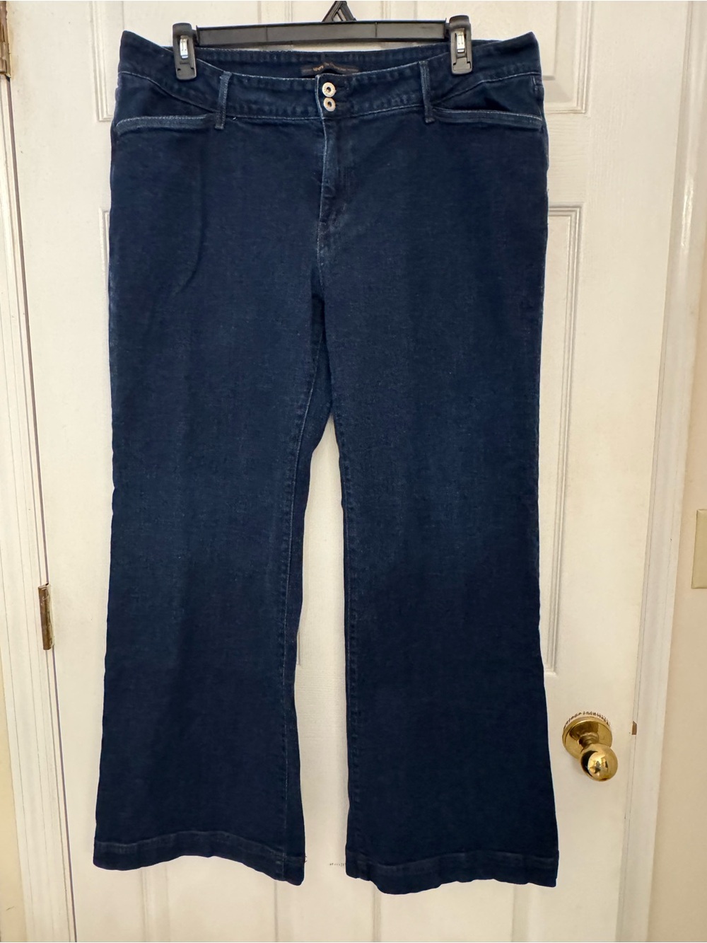Levi’s Original Jean Dark Wash Bootcut Jeans
